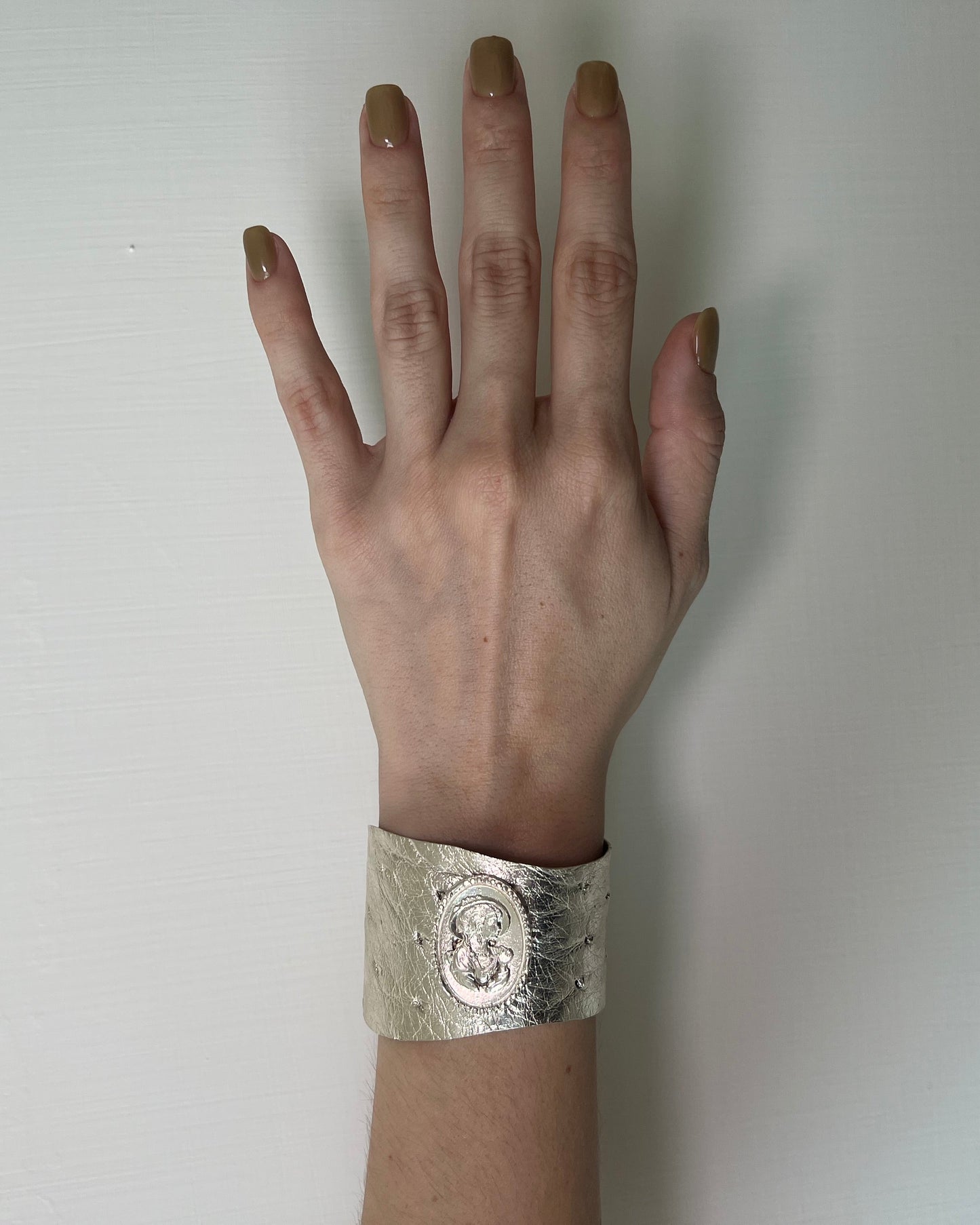 Cameo Ostritch Textured Bracelet